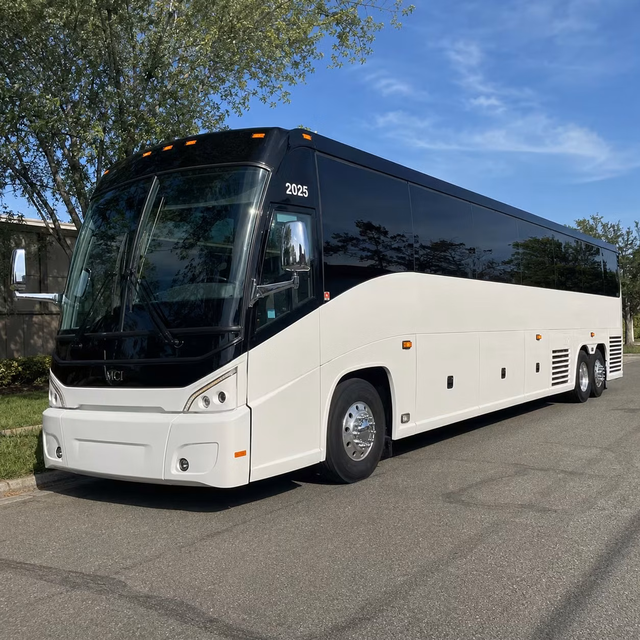 book government military transportation in compton or any city nearby