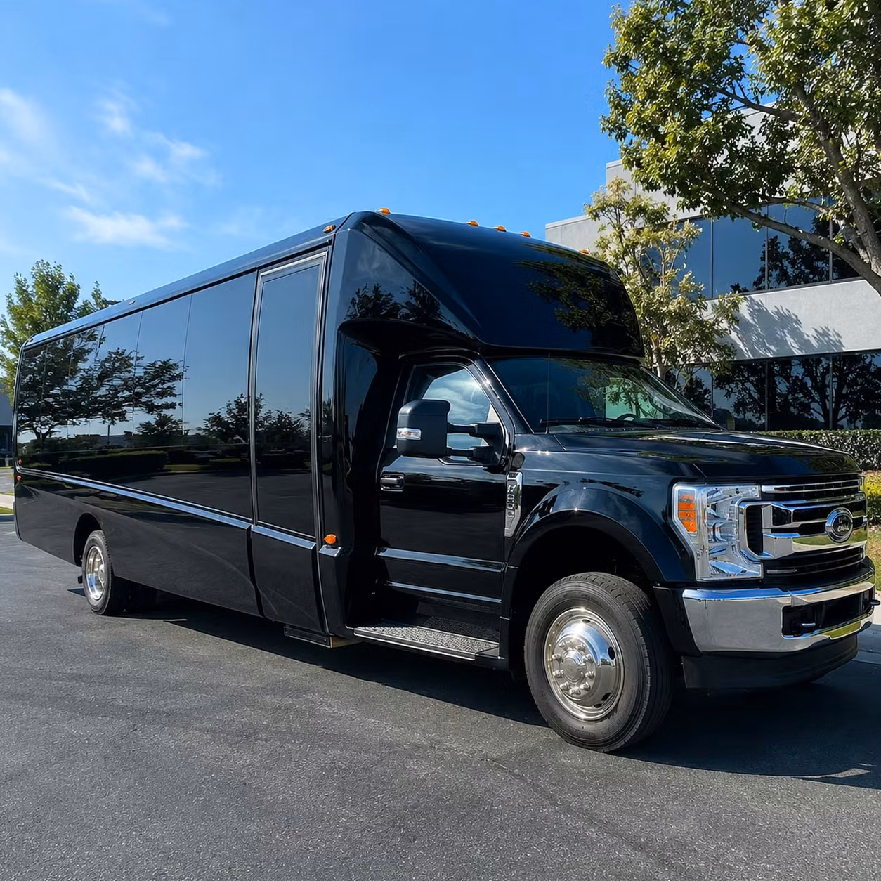 compton 15 passenger minibus rental