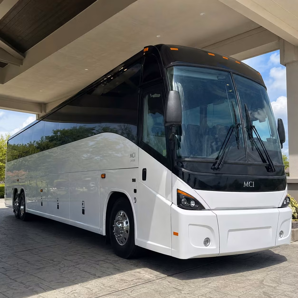 comptoncharterbus com can match your compton group with the right airport bus every single time
